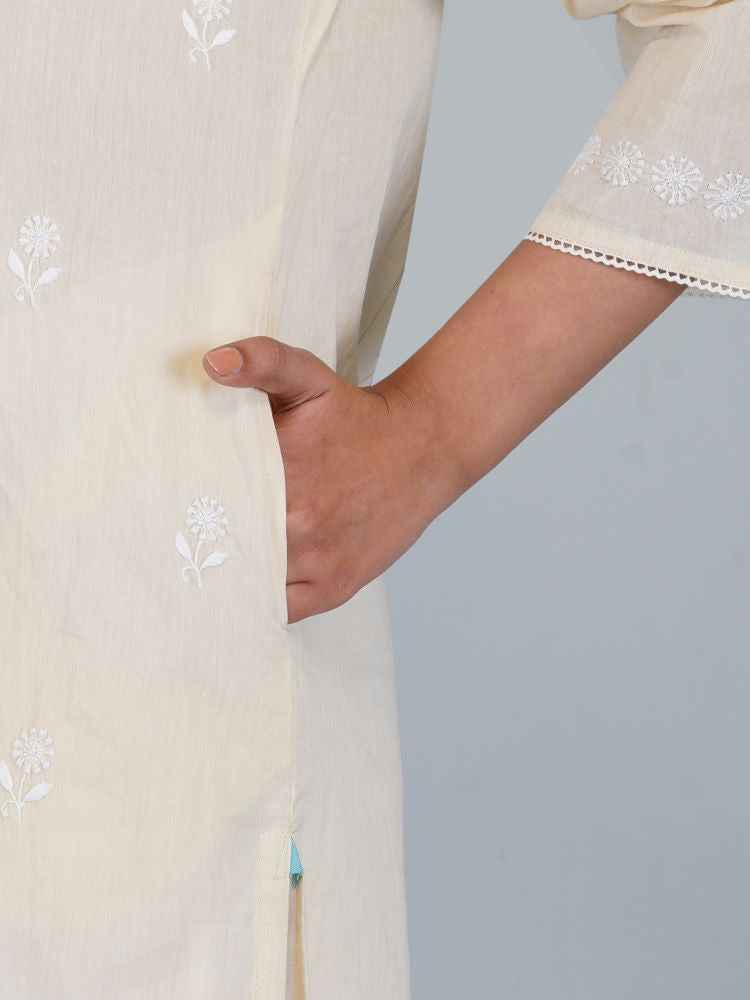 Maya Kurta