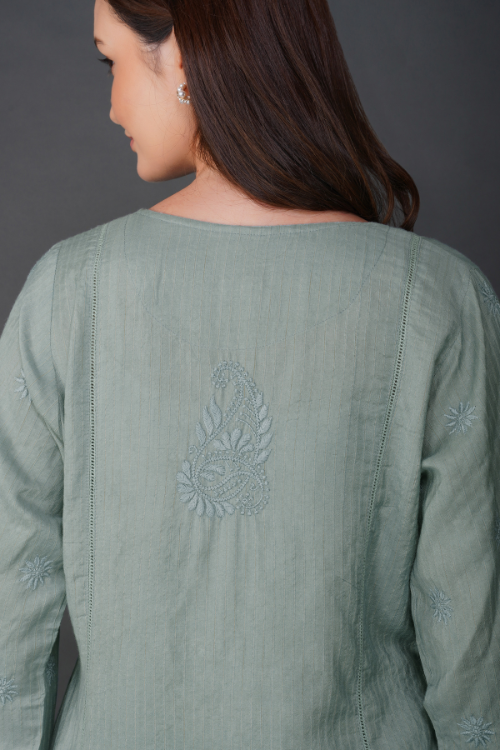 Phae Nidhi Handloom Cotton Kurta Set with Hand Chikankari