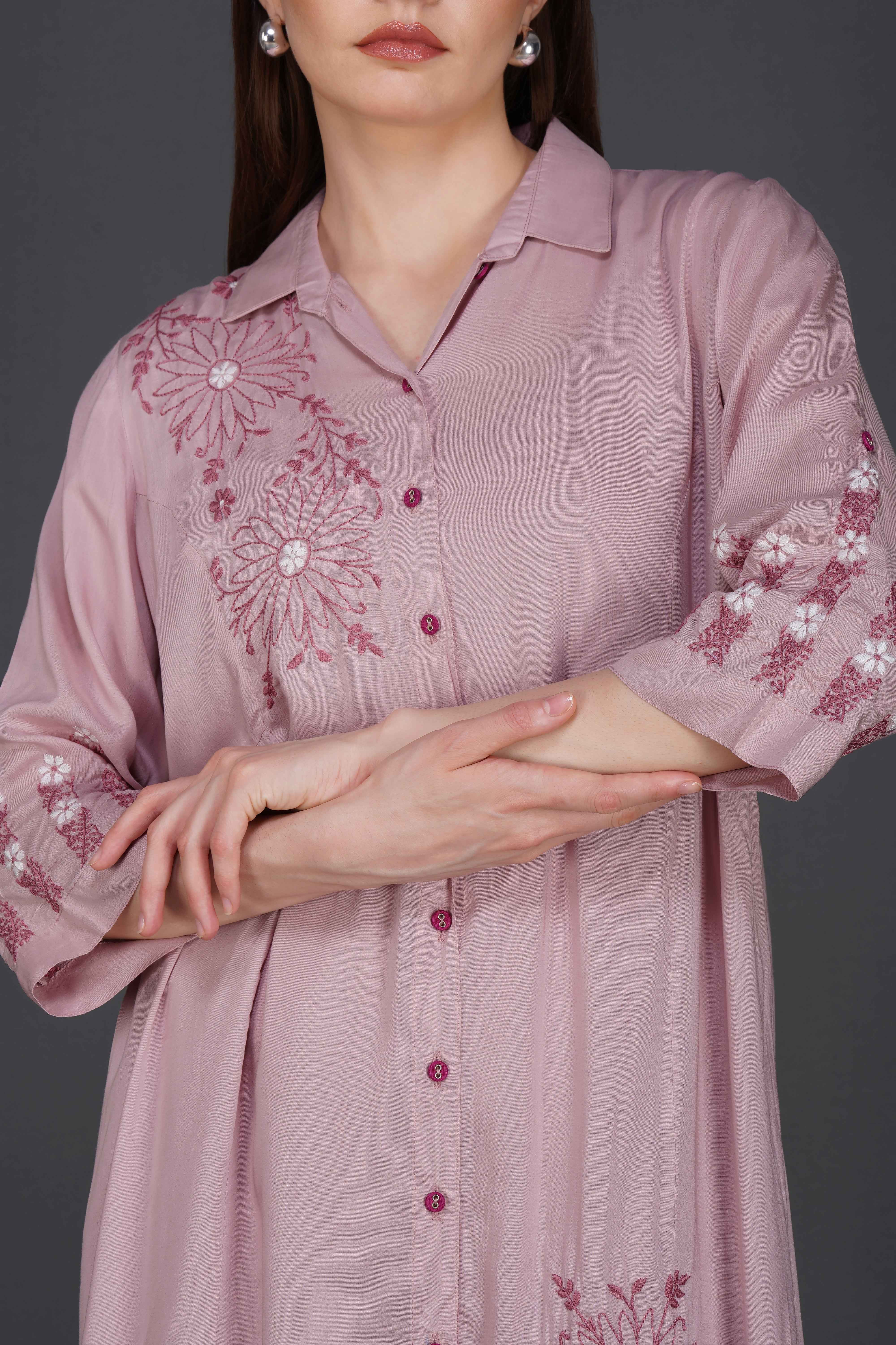 Phae Aaria Kurta