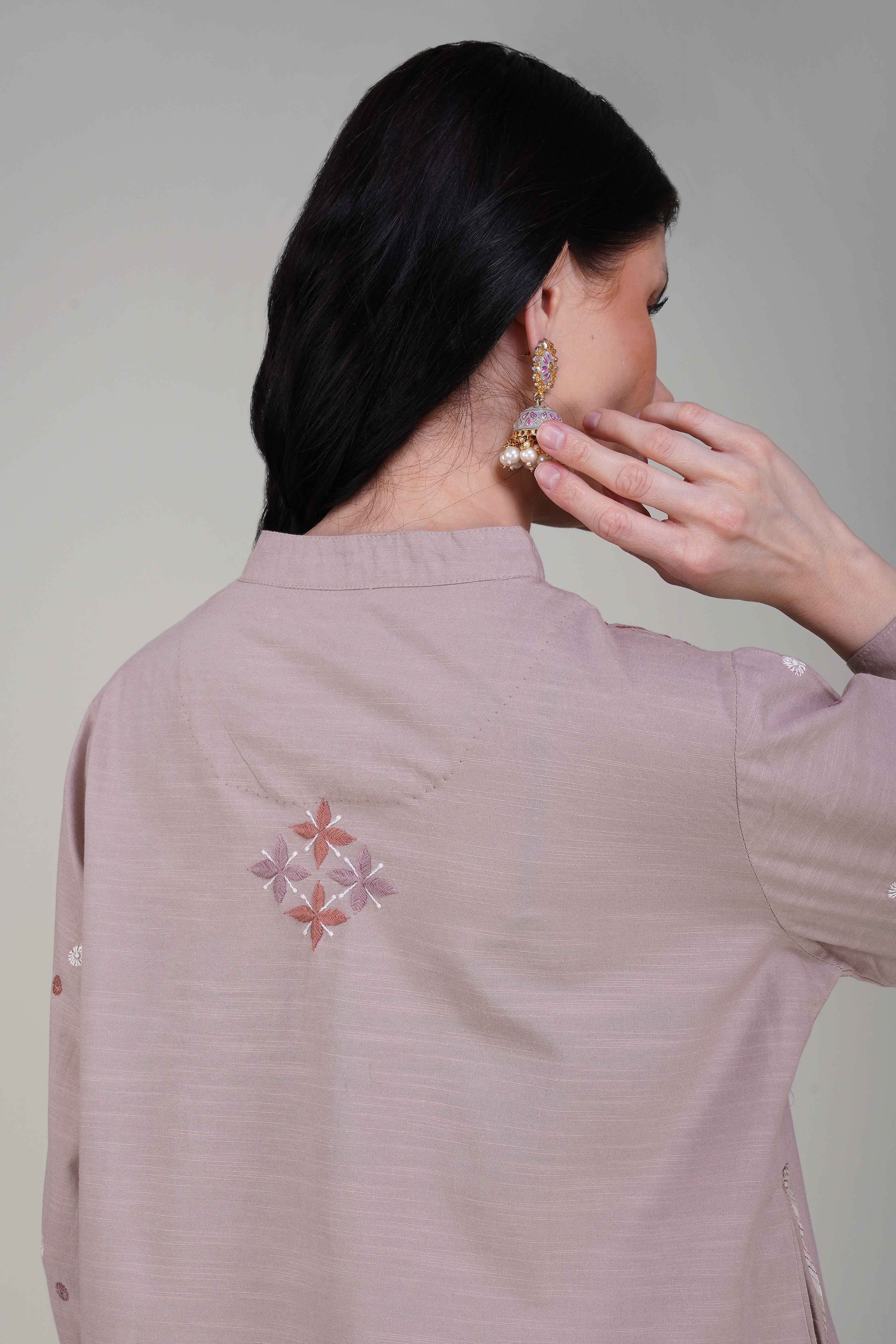 Phae Zeynep Kurta