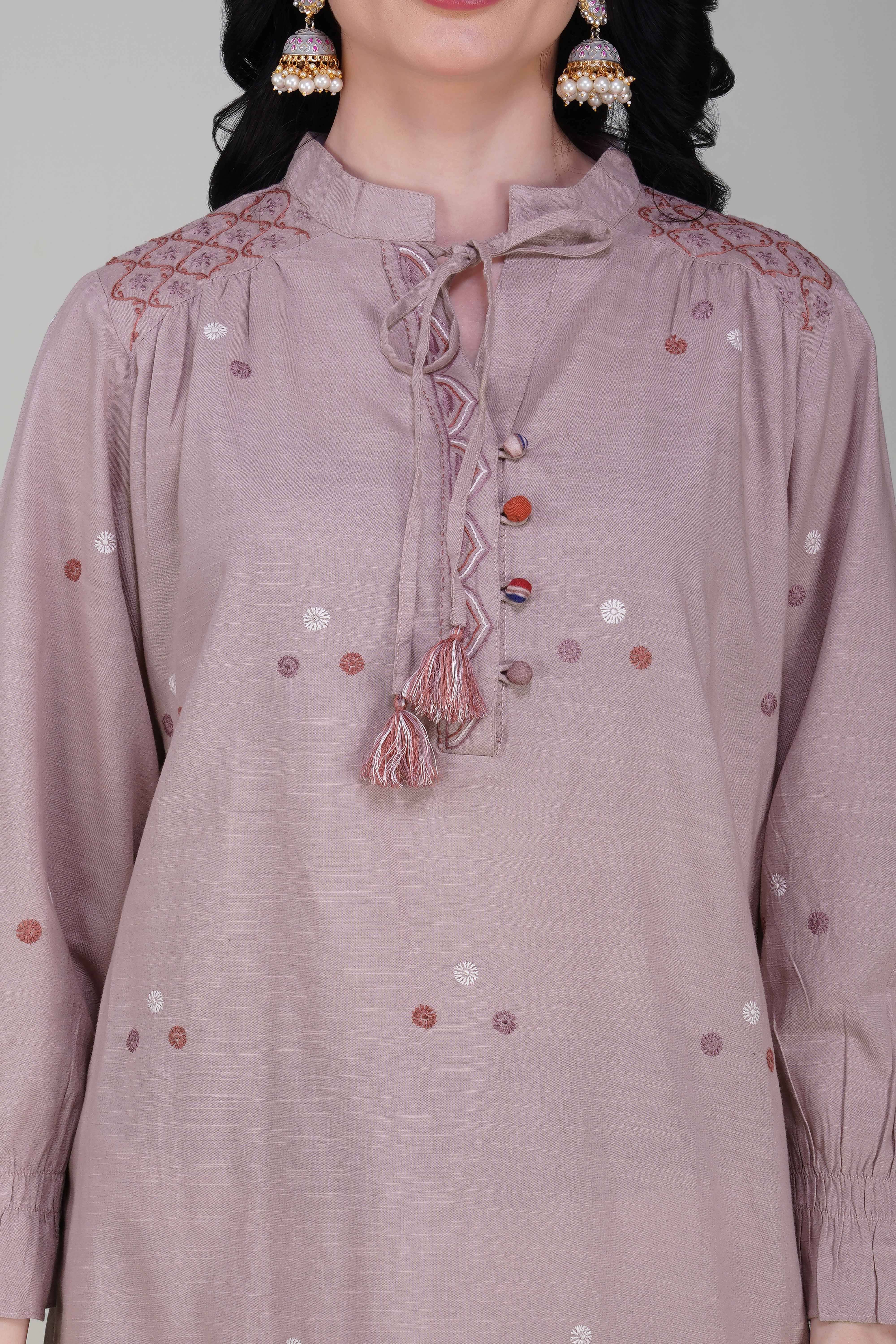 Phae Zeynep Kurta