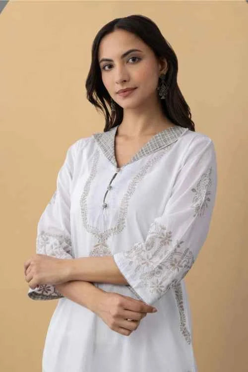 Phae Violet Kurta in White