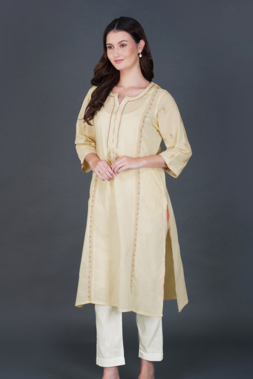 P.H.A.E. - Phae Kiara Kurta in Two Tone Fabric with hand Chikankari | Indian Chikankari