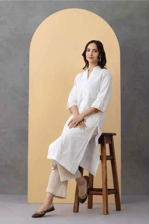 Phae Carnation Kurta in Linen