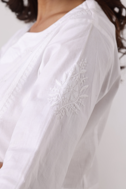Phae Naveeni Top in Cotton