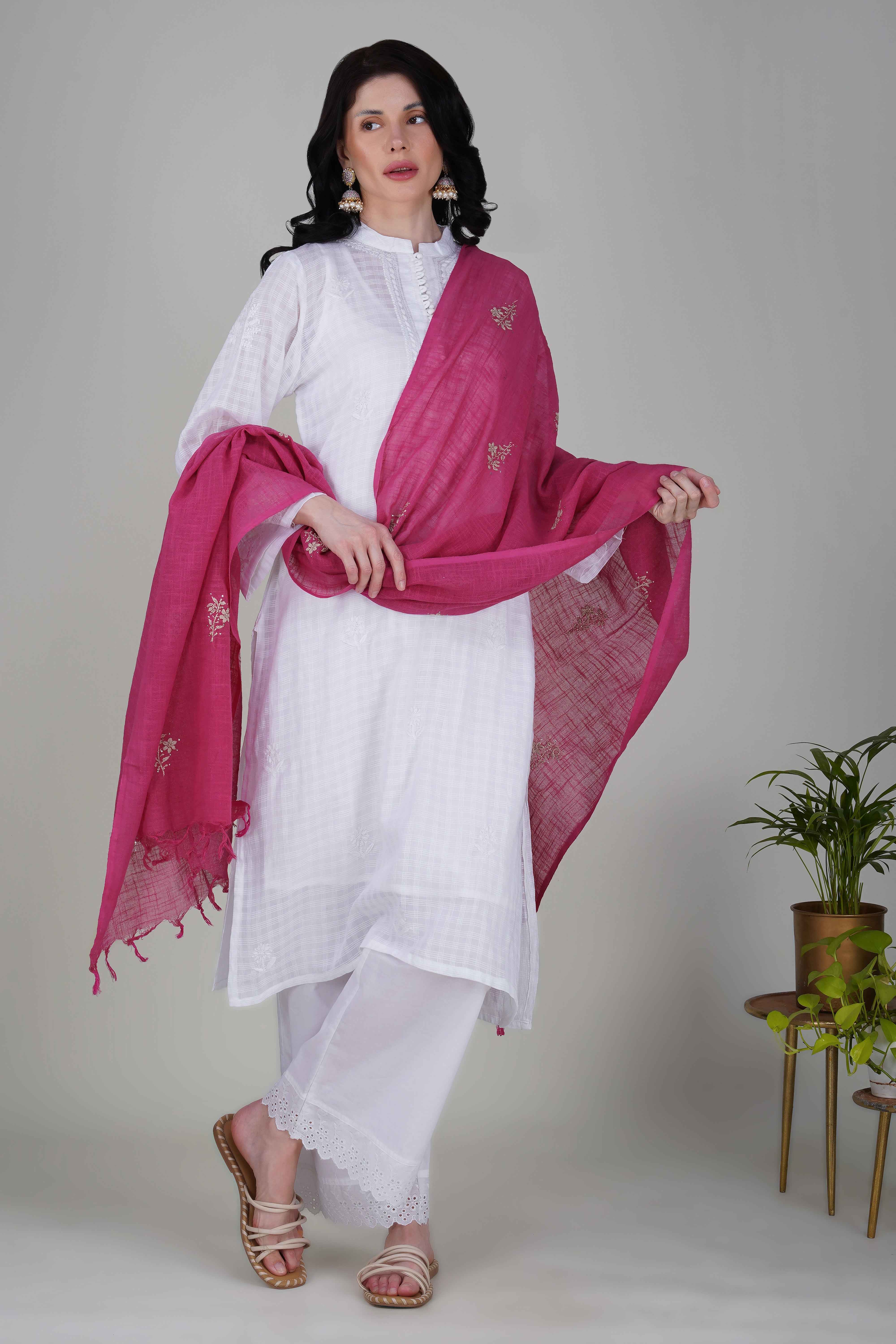 Gulaab Dupatta